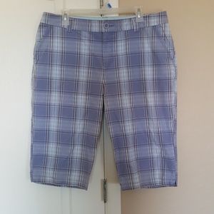 Sonoma Women's Capris, Size 16